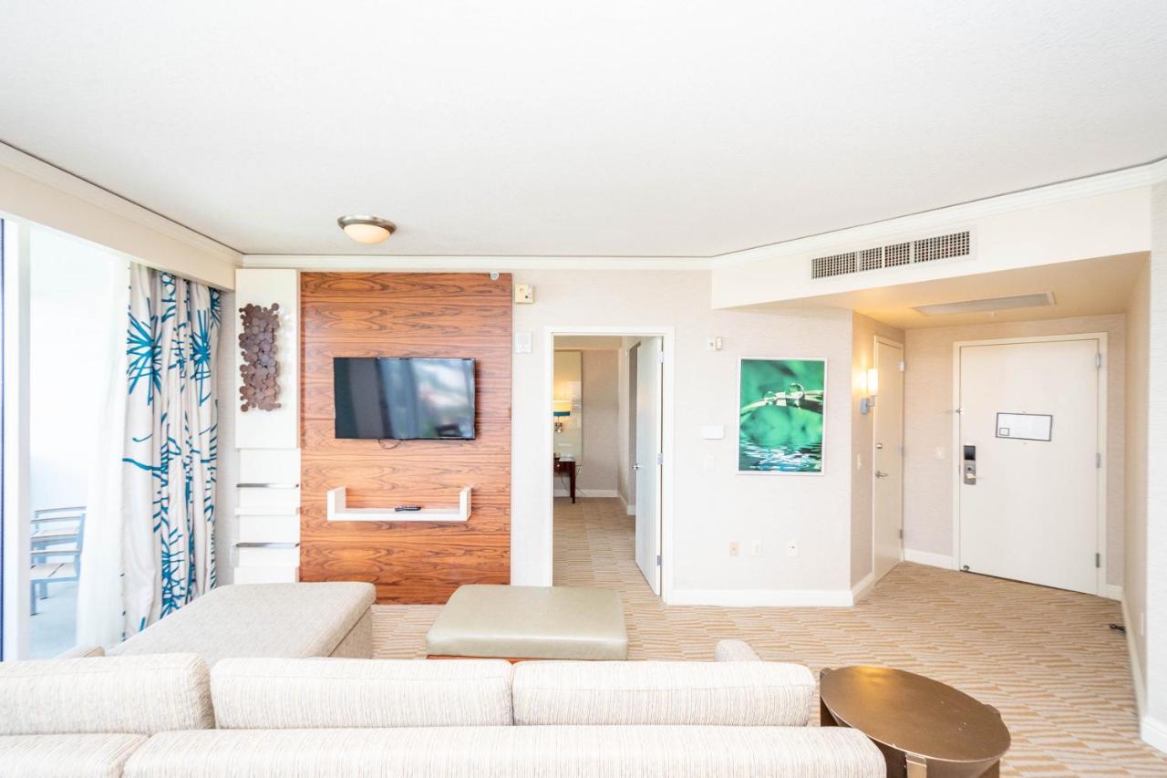 Trump Intl 2 Bedroom Apartment 1600 Sqf Ocean And Bay View Sunny Isles Beach Kültér fotó
