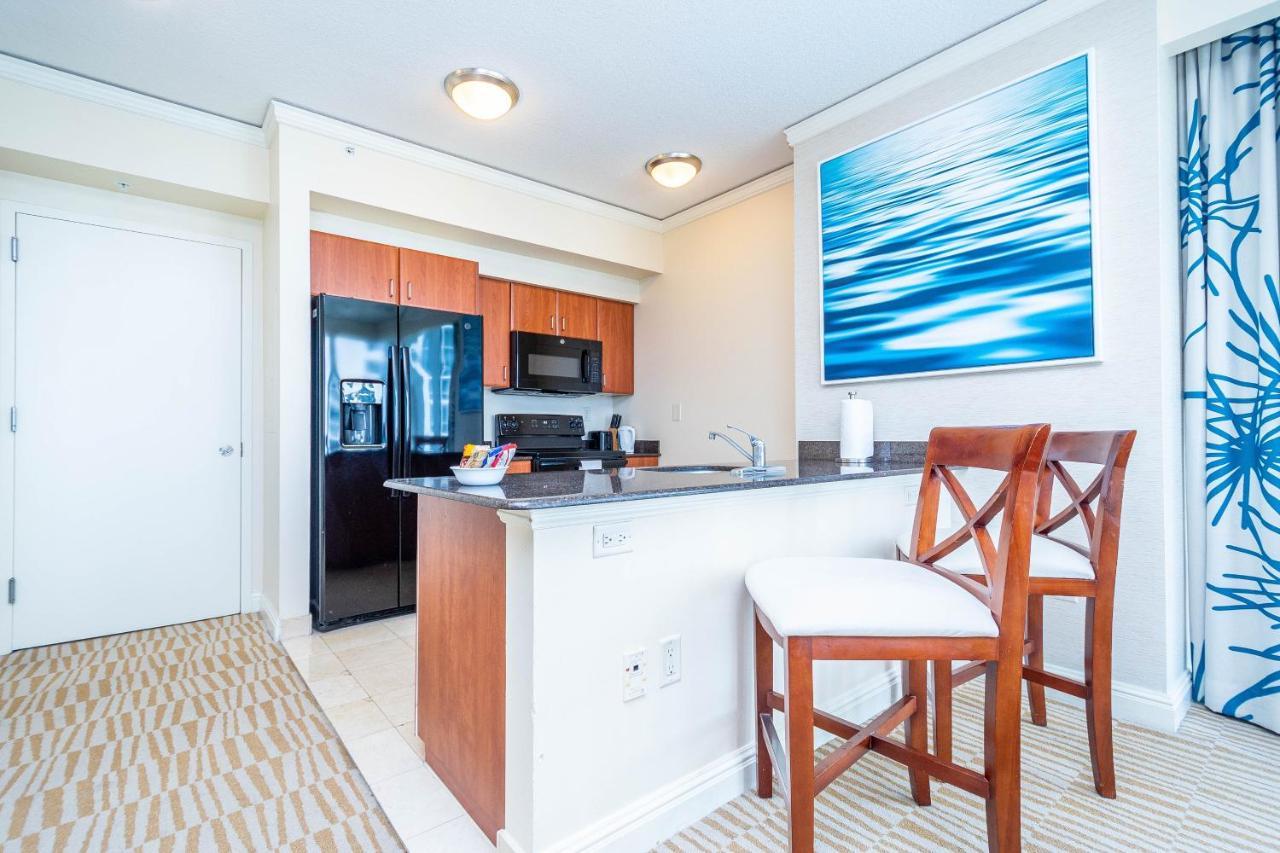 Trump Intl 2 Bedroom Apartment 1600 Sqf Ocean And Bay View Sunny Isles Beach Kültér fotó