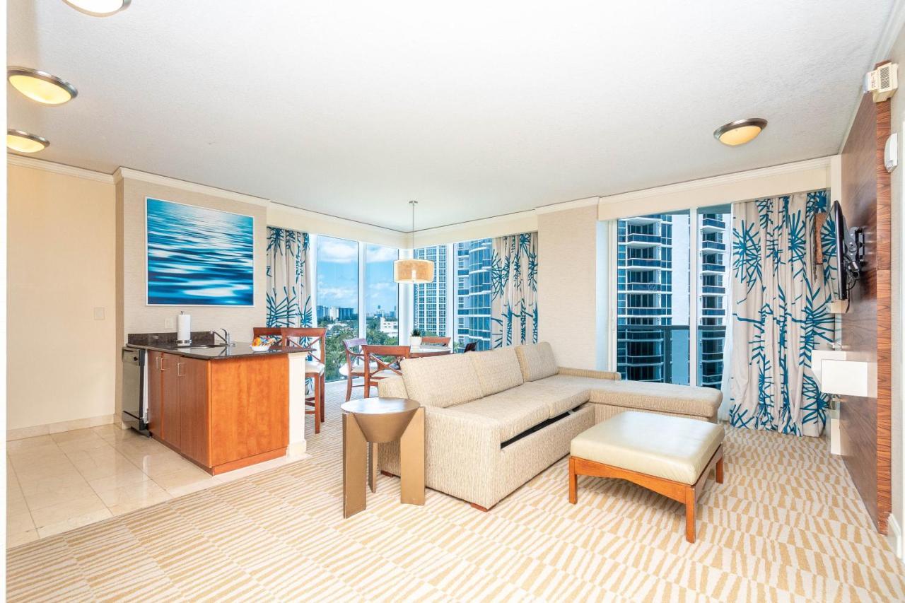 Trump Intl 2 Bedroom Apartment 1600 Sqf Ocean And Bay View Sunny Isles Beach Kültér fotó