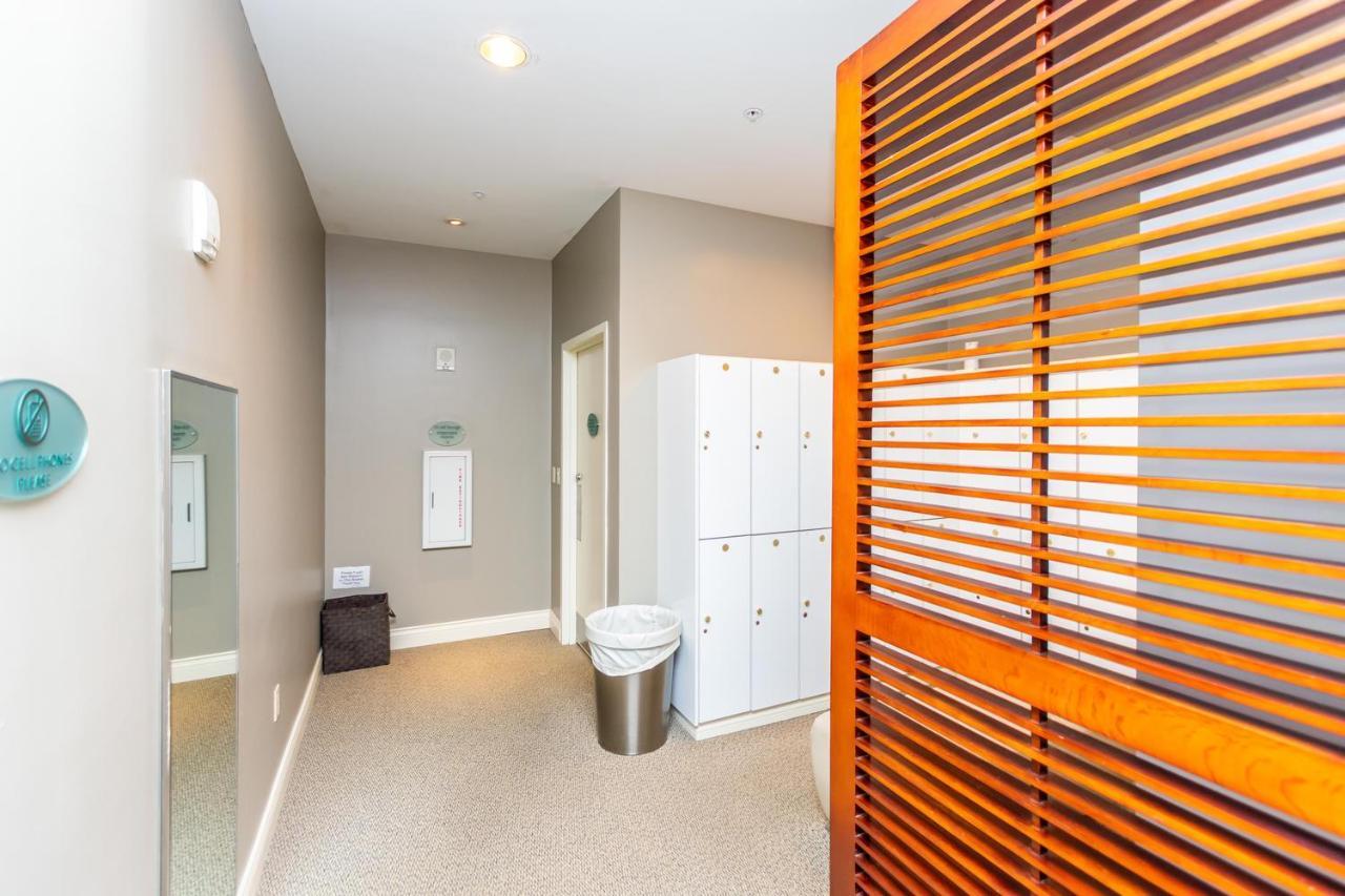Trump Intl 2 Bedroom Apartment 1600 Sqf Ocean And Bay View Sunny Isles Beach Kültér fotó